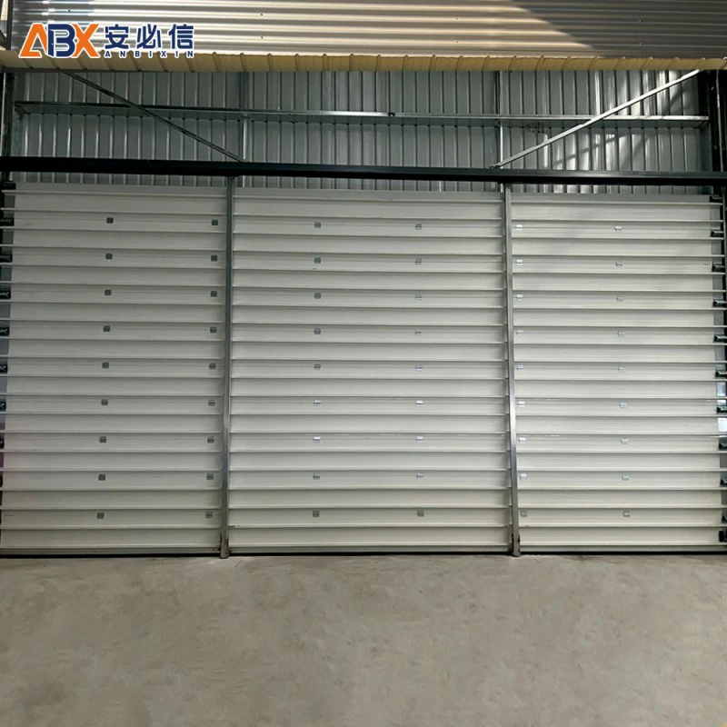 河源市快速滑升门